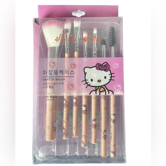 Hello Kitty Makeup Brush Set Comes w/7 Brushes (NEW) - Picture 1 of 7